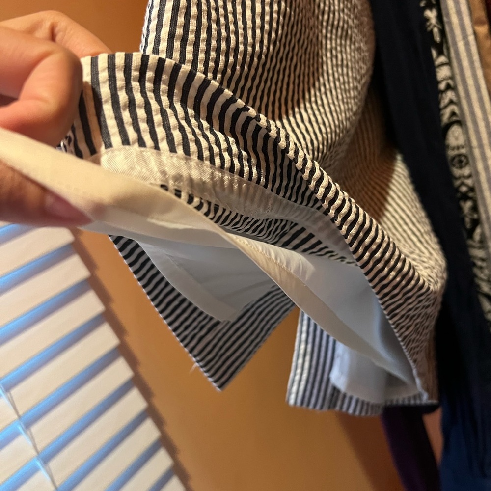 Seer Sucker Pencil Skirt - Picture 11 of 12